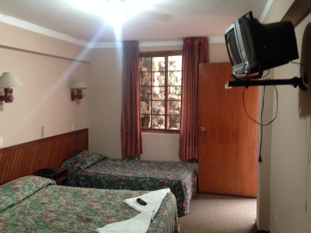 Hospedaje Casa Blanca Huaraz  Cameră foto